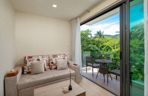 Kata Resort | S4- Deluxe sea view