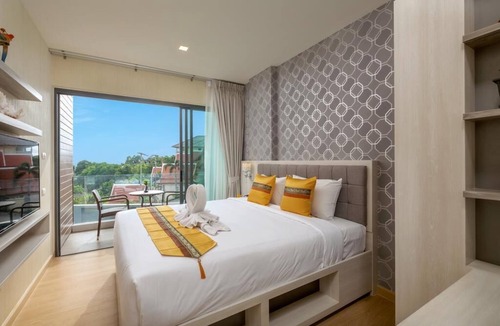 Kata Resort | S4- Deluxe sea view