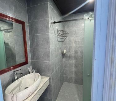 Luang Prabang Hotel | Sadakham Legend View Hotel & Travel