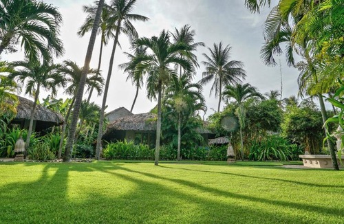 Central Mui Ne Beach Resort | Sailing Club Resort Mui Ne