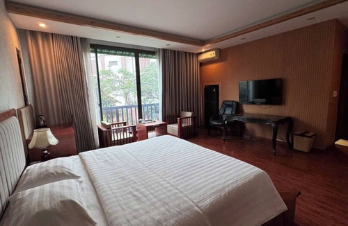Hai Duong Hotel | Sakura Building Hotel & Restaurand