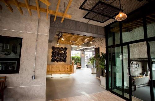 Saen Suk Hotel | Samkwan Village