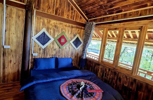 Hau Thao House | Sapa Hmong Culture Homestay and Trekking tour