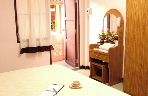 Chong Kham Hotel | Sawasdee Place Hotel Mae Hong Son