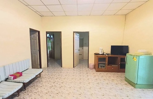 Mae Pim Hotel | Seaview Resort