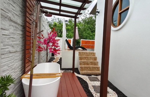 Hat Yai Hotel | Selesa Pool Villa