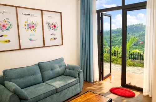 Ha Hoa Hotel | Sen Homestay
