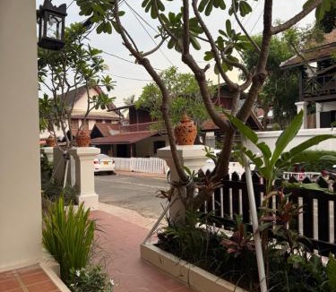 Luang Prabang Hotel | Sengphachanh Heritage Boutique