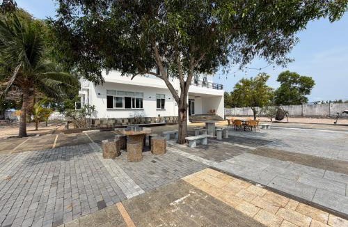 Dat Do Villa | Serene Stone Villa Phuoc Hai