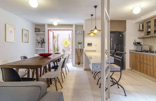 Downtown Queretaro House | Set 4 Dptos. 34 Guests Central and Spacious!