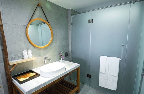 Kata Resort | (SHA+)Canna Deluxe Double Room with Breakfast(CD1)