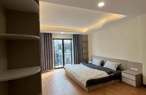 Ba Dinh Apartment | Shelton Home - Large Room, Convenient Place