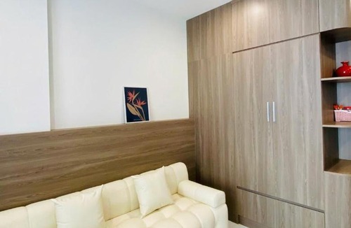 District 9 Apartment | Shi House - Studios GH6 Cozy , Near Vincom& Park