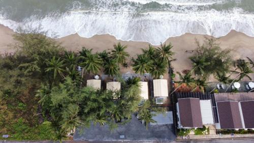 Sichon Hotel | Sichon Glamping Resort, Beachfront