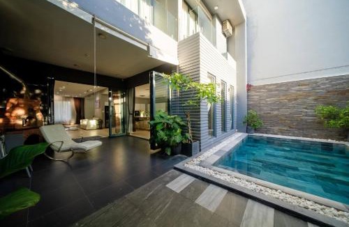 Son Tra Villa | Sila Anila 7BRs Pool Villa My Khe Beach Da Nang