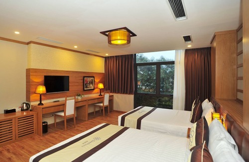 Cau Giay Hotel | Sinh Plaza Hotel an oasis at the heart of Cau Giay district