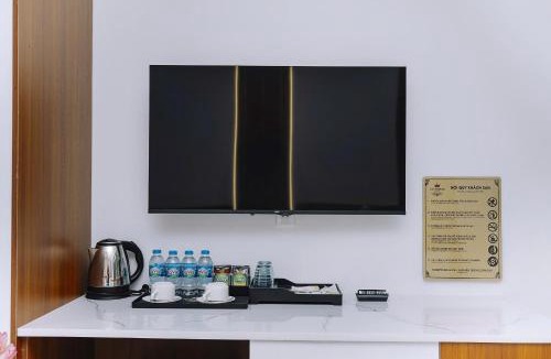 Cat Ba Hotel | Six Brothers Boutique Hotel