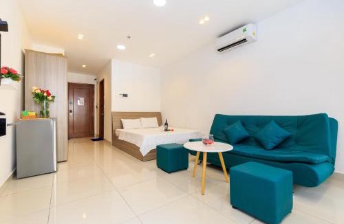 Tan Binh Apartment | Sky Center Near Airport