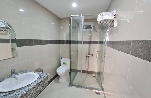 Bien Hoa Hotel | Sky Hotel