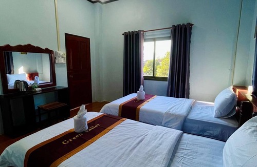 Vang Vieng House | Smile Guesthouse