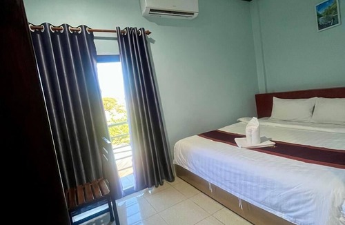 Vang Vieng House | Smile Guesthouse