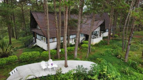 Da Lat Cabin | Smiling Pine Dalat - Thông Reo