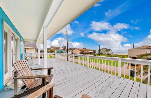 Bermuda Beach House | Sol Mate