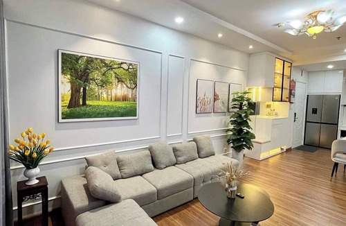 Hai Ba Trung Apartment | SOL- Vinhomes Times City & Park Hill
