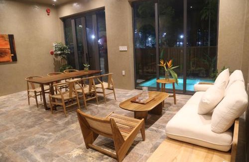 Huong Thuy Hotel | Soleil Urban Villa