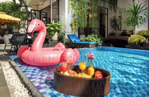 Hoi An City Centre House | Spacious 10-bedroom house in enchanting Hội An with AC