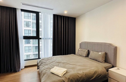 Tu Liem Apartment | Spacious 4-bedroom apartment in vinhomes skylake enchanting Hà Nội with AC,
