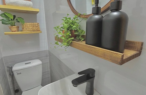 Ben Thanh Apartment | Spacious and Sunny Apartment with Gorgeous View