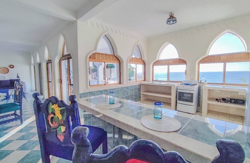 San Francisco Apartment | Spacious apartment with terrace and ocean view -Bello Horizonte