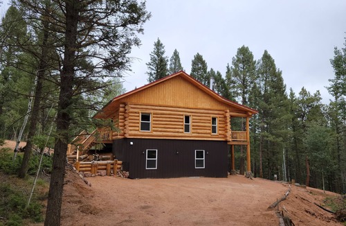 Spring Valley Cabin | Spacious Comfortable Cabin