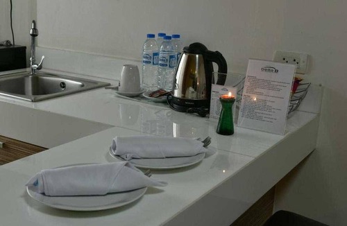 Khlong Ton Sai House | Spacious Elegant Suite | Bella B Bangkok
