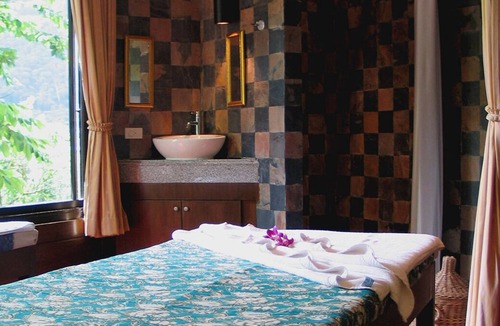 Kata Resort | Spacious Superior Double room (S4)