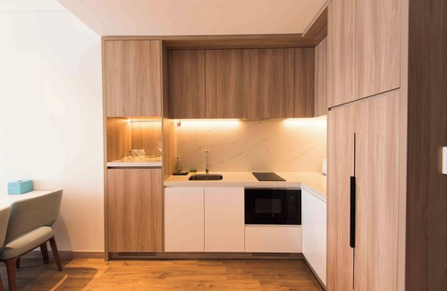 Ha Long Apartment | Spring Break Retreat Apt I Rainfall Shower.2Brs.