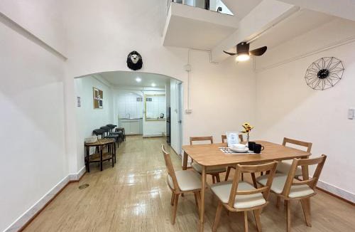 Hat Yai House | StarLight 5BR Villa,Fits 18 PAX, 6 min to Lee Garden,Next to Pool&Gym