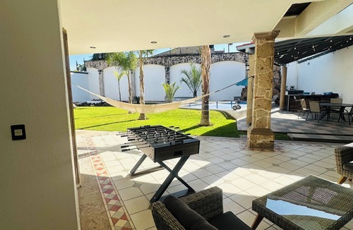 Sin Nombre House | STONE HOUSE LAKE