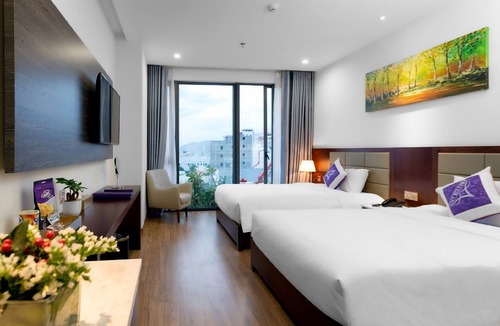 Ngu Hanh Son Hotel | Studio Balcony Double 1