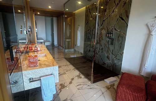 South Shore Hotel Area Resort | Studio corner with hot tub resort mountain and beach view in Puerto Vallarta