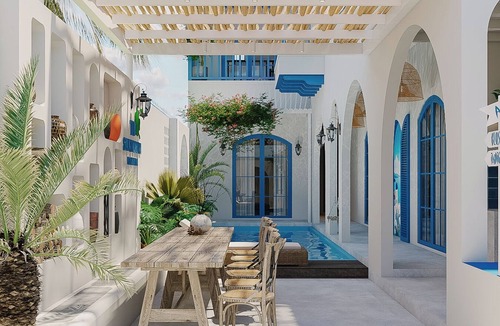 Dien Ban Villa | Stunning 6BR Santorini Pool Villa, 10mins to Hoi An, Access to An Bang Beach