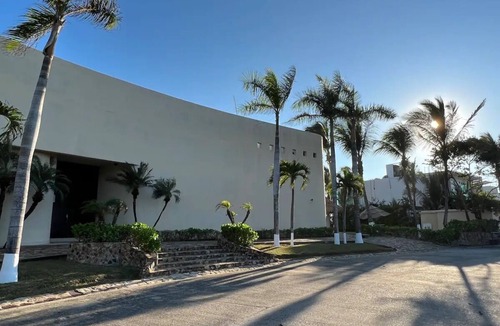 Acapulco House | Stunning luxury villa in the exclusive Tres Vidas development