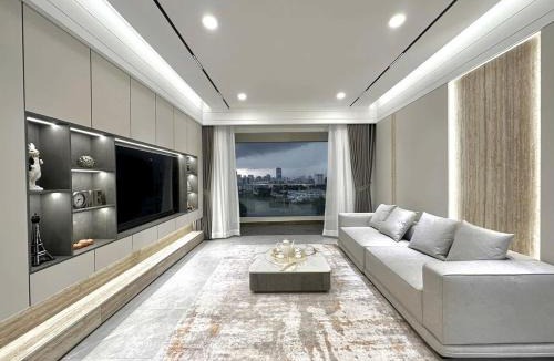 Phu My Hung Apartment | Stylish 3-bedroom River View Apartment