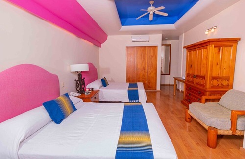 San Felipe del Agua Hotel | Suites Xadani