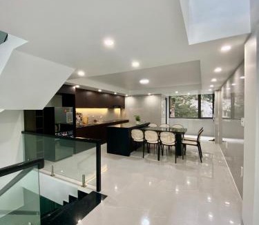 Cat Ba House | SuKem Family Homestay