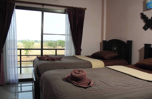 Mueang Kao Hotel | Sukhothai Grand Hotel and Landmark
