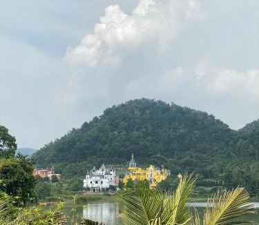 Soc Son Villa | Summerly Villa Dong Do - Venuestay