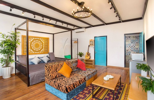 Ba Dinh Apartment | Sun-kissed & Large Studio inside Old Quarter - Em Am Studio Ha Noi