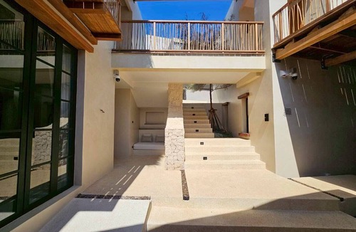 Hua Hin Villa | Sun-kissed Retreat Beachfront villa